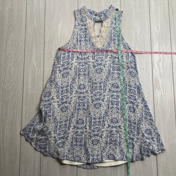 Altar’d State Women's Ivory & Blue Keyhole Tank Mini Swing Dress Size Small - Picture 5 of 8